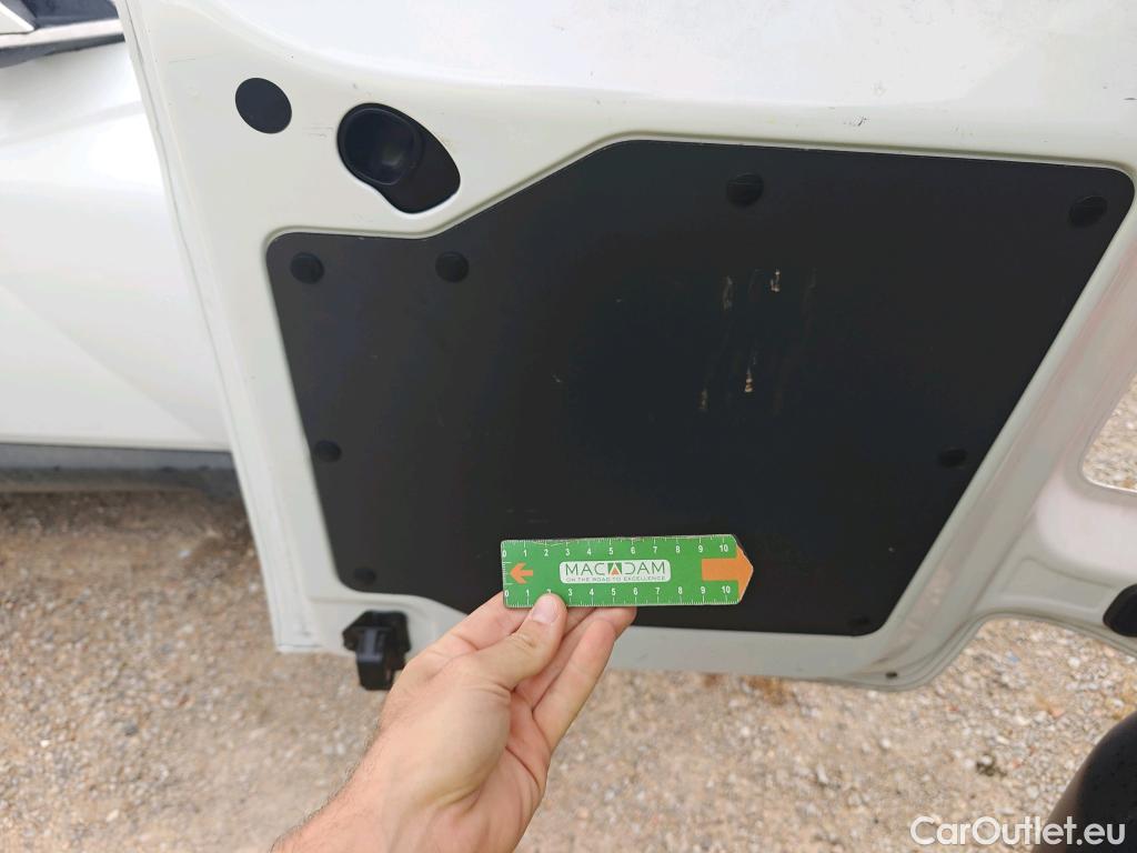  Citroen  Jumpy CITROEN  / 2016 / 4P / furgón Talla M BlueHDi 100 S&S 6v Control #46