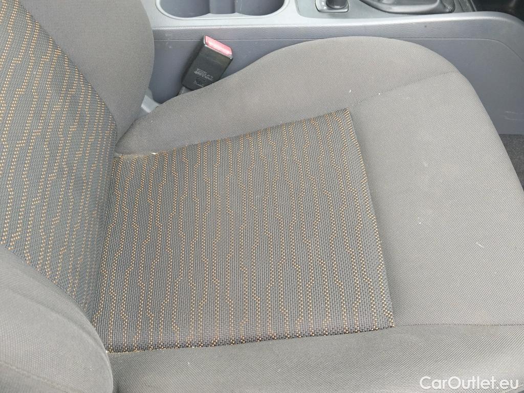  Ford  Ranger FORD  VU 4p 6G pickup 2.2 TDCi 150cv 4x4 Doble Cabina XL #24