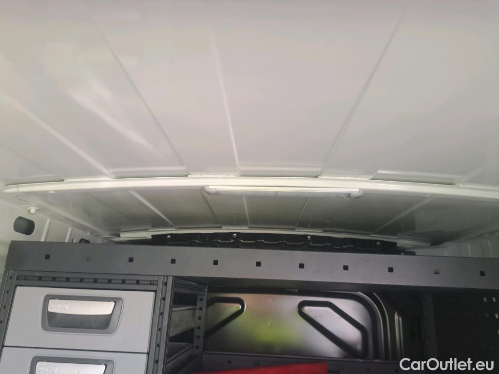  Fiat  Fiorino FIAT  / 2016 / 3P / furgón derivado de turismo Cargo Base 1.4 Natural Power 51kW (70CV) #53