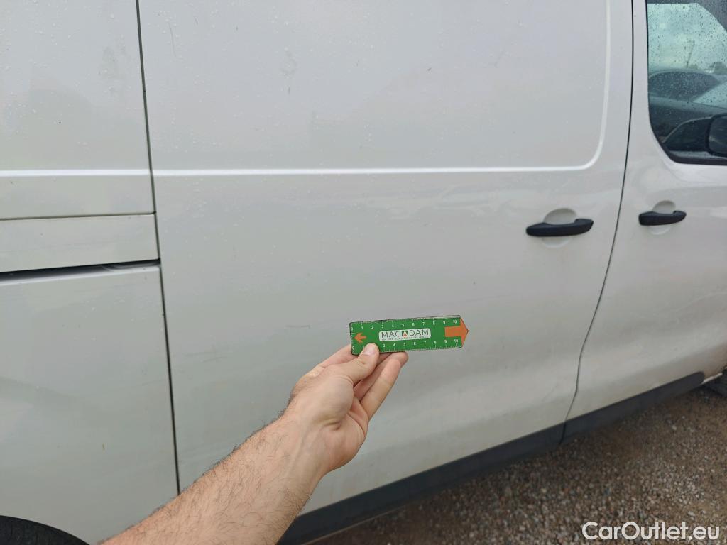  Citroen  Jumpy CITROEN  / 2016 / 4P / furgón Talla M BlueHDi 100 S&S 6v Control #54