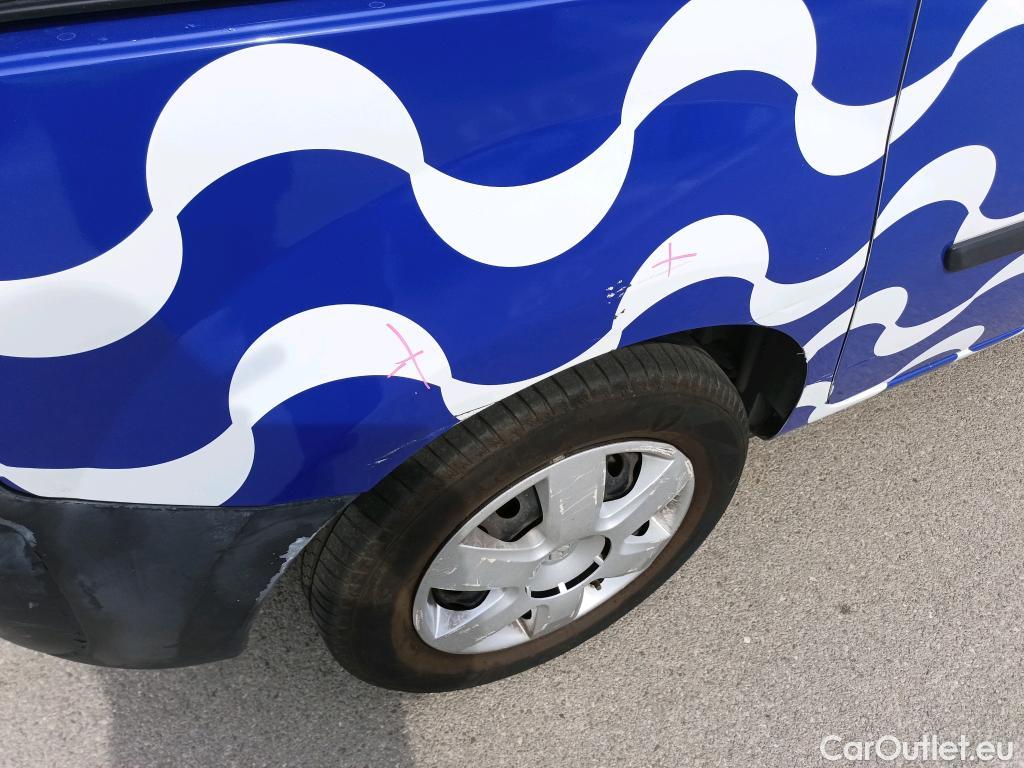  Renault  Kangoo RENAULT  FURGÓN VU 3p 2G furgón deriv  Z.E. Flexi ) #1