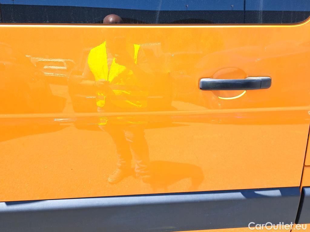  Renault  Master RENAULT  / 4P / L2H2 3500 dCi 145 CV #13