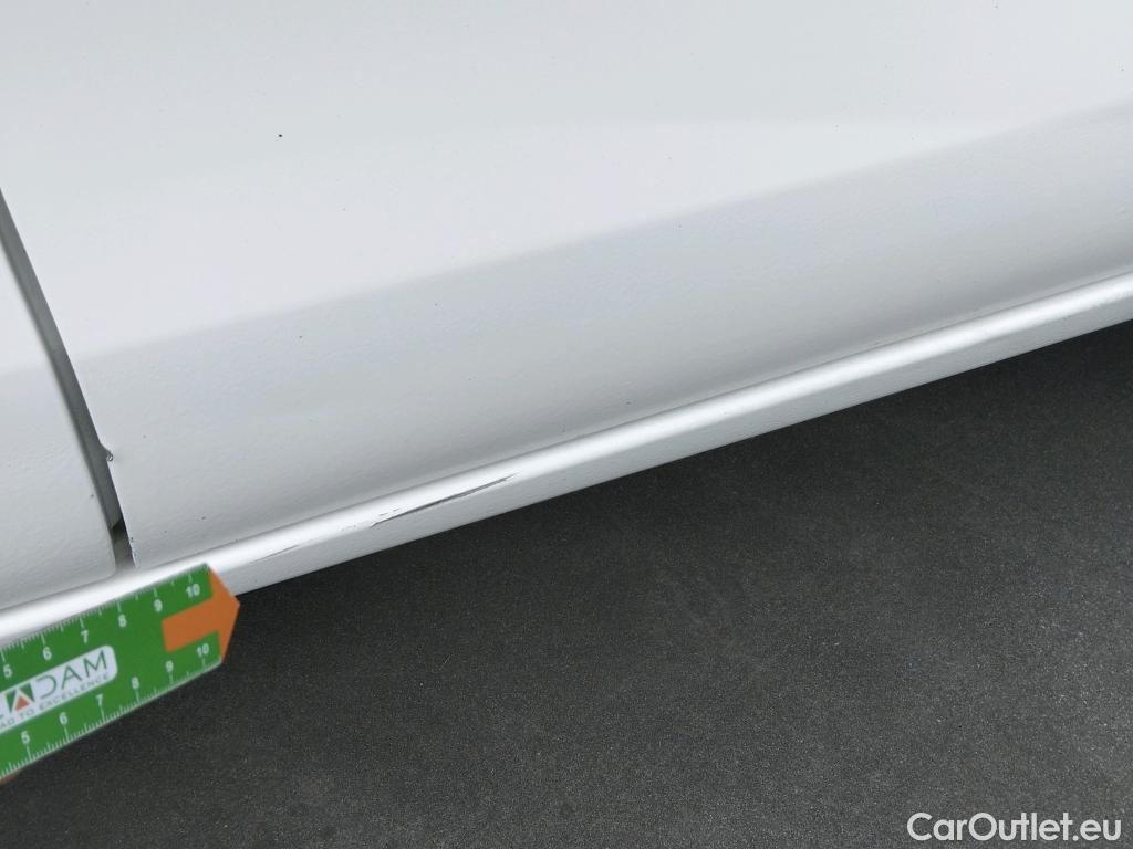 Toyota  Hilux TOYOTA  VU 4p 7G pickup 2.4 D-4D Cabina Doble GX 4x4 #28