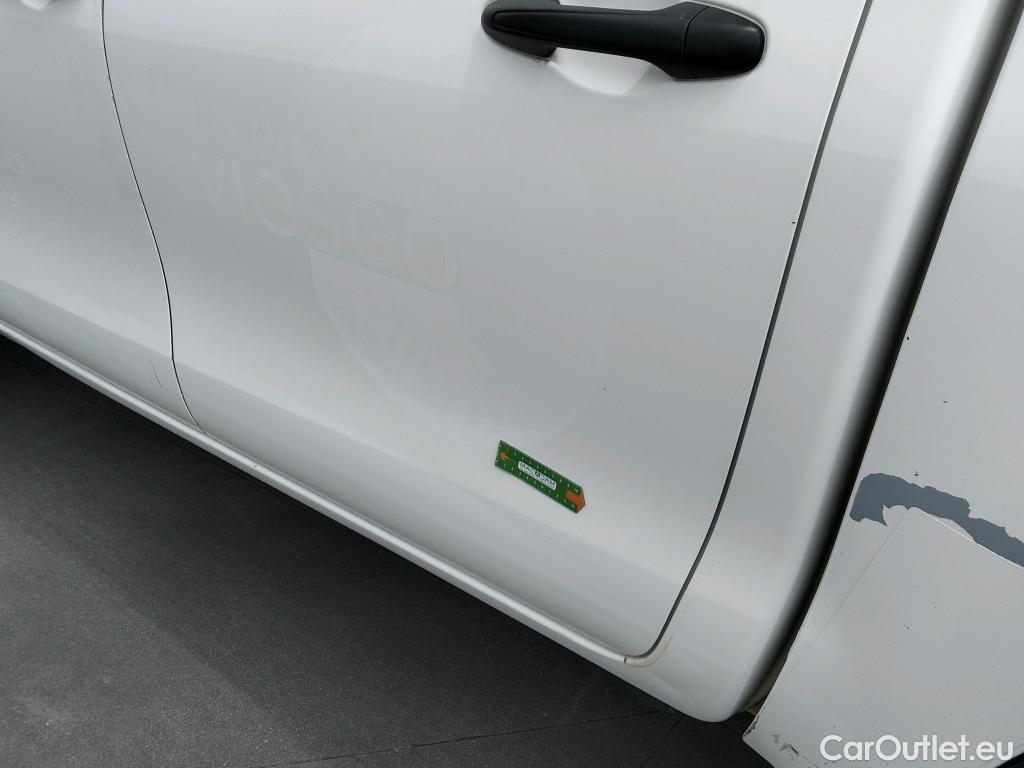  Toyota  Hilux TOYOTA  VU 4p 7G pickup 2.4 D-4D Cabina Doble GX 4x4 #18