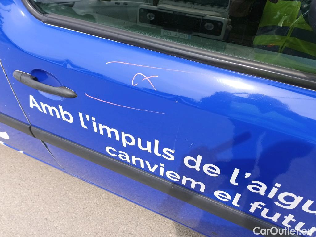  Renault  Kangoo RENAULT  FURGÓN VU 3p 2G furgón deriv  Z.E. Flexi ) #9