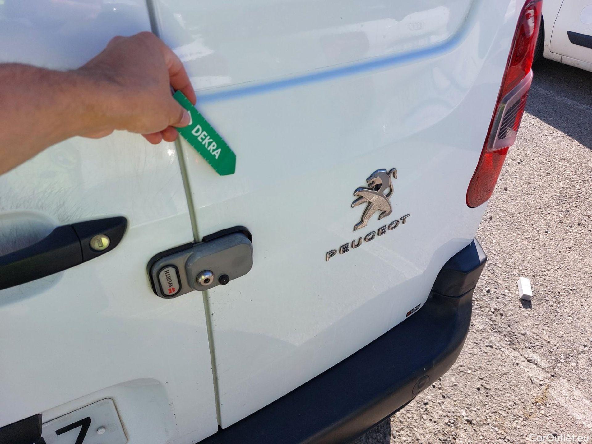  Peugeot  Partner PEUGEOT  / 3P / Pro Standard 600kg BlueHDi 100 CV #15