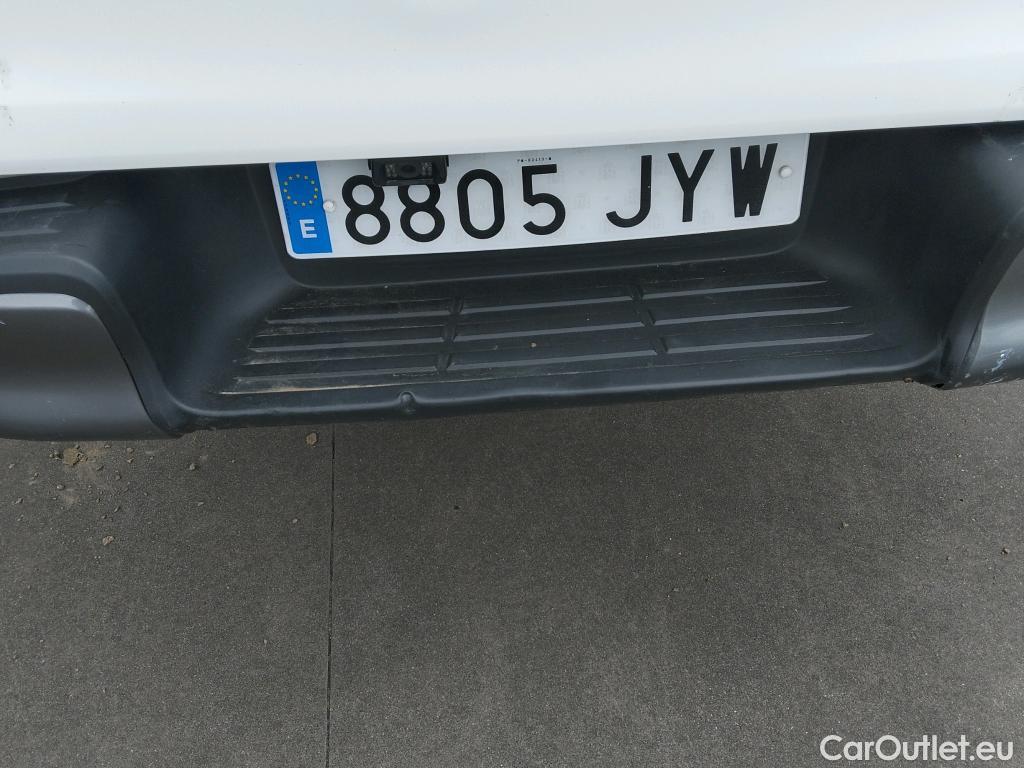  Toyota  Hilux TOYOTA  VU 4p 7G pickup 2.4 D-4D Cabina Doble GX 4x4 #41