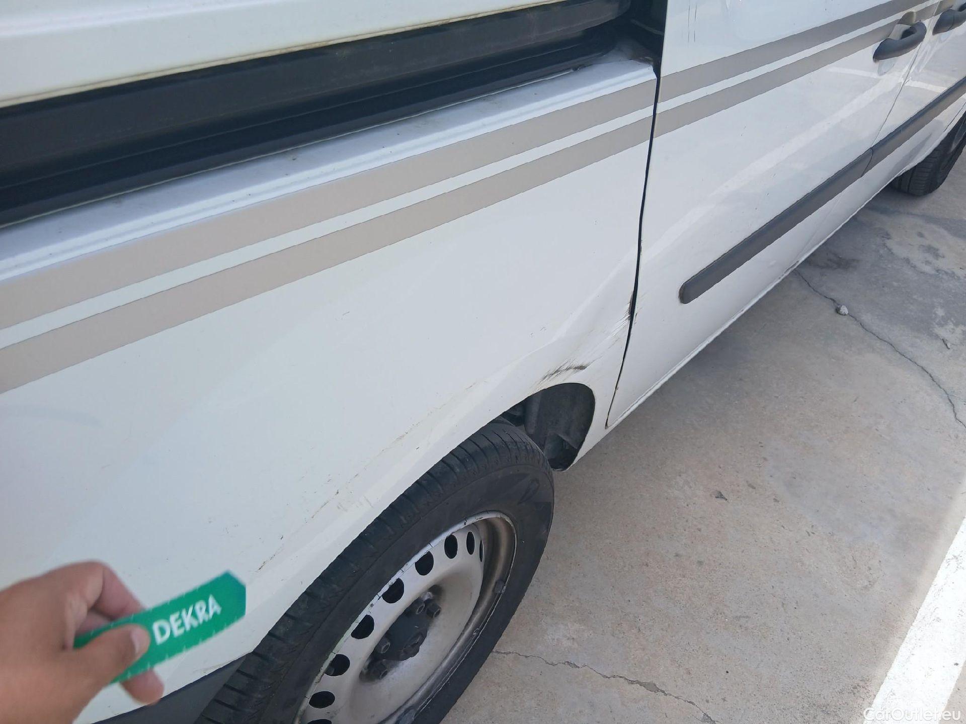  Renault  Kangoo  II Furgón Professional 1.5 dCi 95CV MT6 E6dT #37