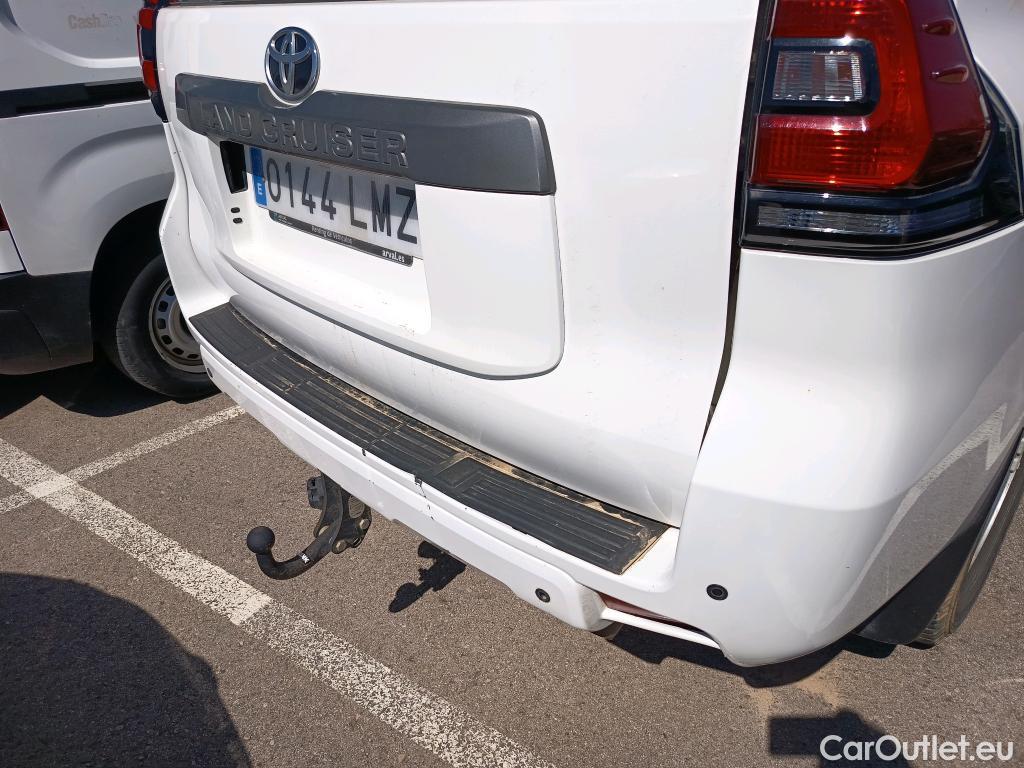  Toyota  Land Cruiser TOYOTA  / 5P / 2.8 177 CV 5 PUERTAS Y 2 PLAZAS  #16