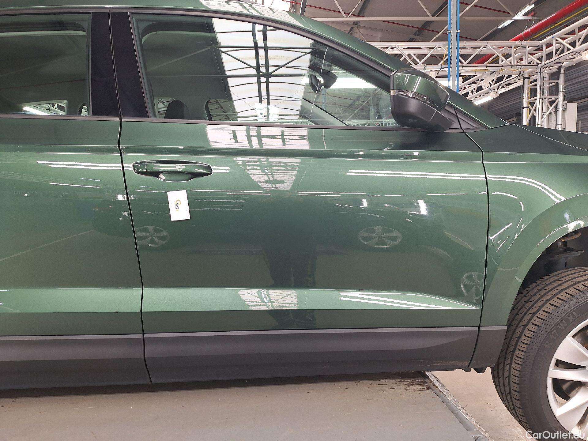  Skoda  Karoq Skoda,  '17, Skoda  1.6 CRTDI 85KW Ambition 5d #12
