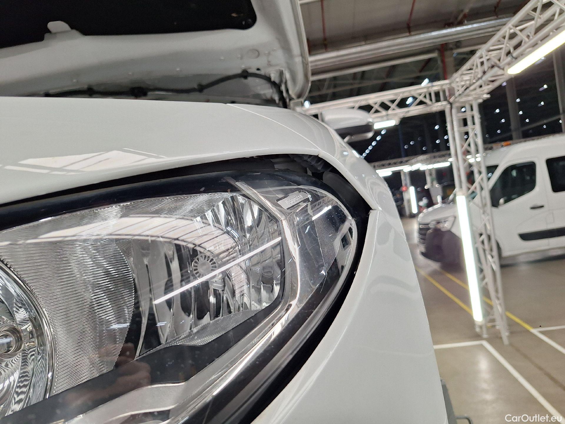 Mercedes  A-Klasse Mercedes, A-Class '18, Mercedes-Benz  A 180 d Business Solution 5 #33