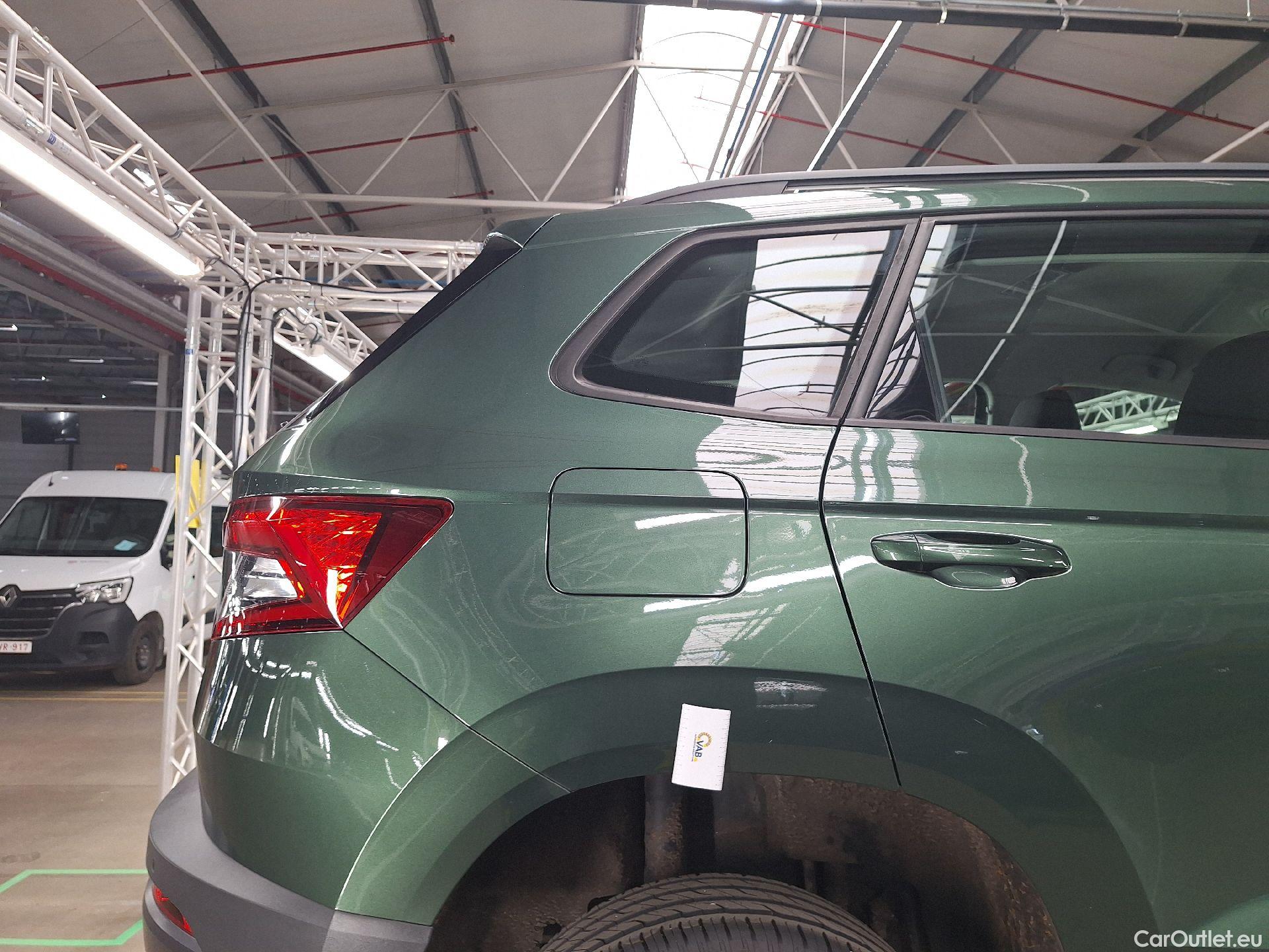  Skoda  Karoq Skoda,  '17, Skoda  1.6 CRTDI 85KW Ambition 5d #10