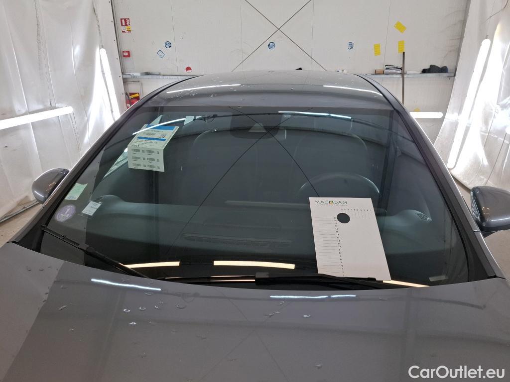 Mercedes  A-Klasse MERCEDES-BENZ Classe A Berline / 2018 / 4P / Berline A 200 Business Line 7G-DCT #23