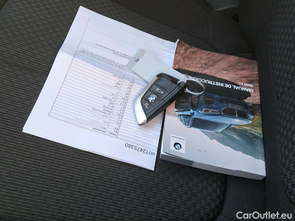 Bmw  X1 BMW  / 2019 / 5P / todoterreno sDrive18dA Corporate #2