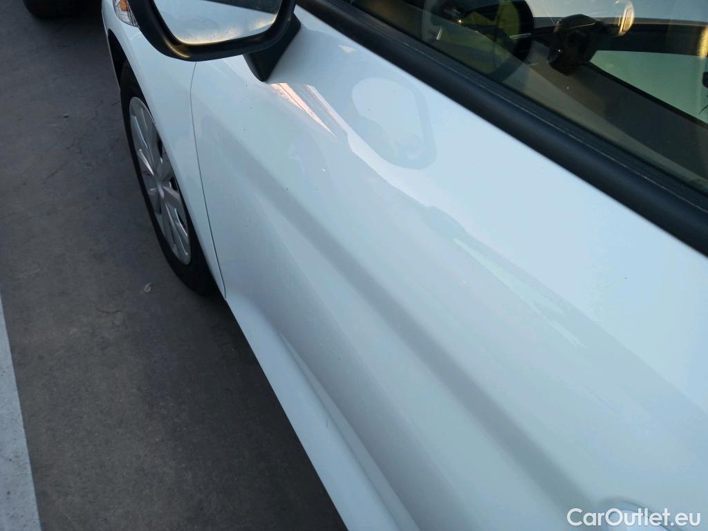  Ford  Fiesta FORD  / 2021 / 5P / berlina con portón 1.0 EcoBoost MHEV 92kW (125CV) Trend 5p #8