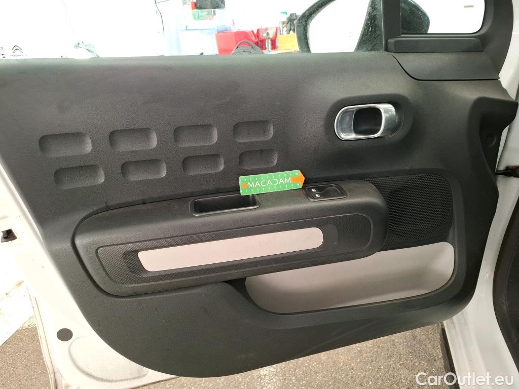  Citroen  C3  Société Feel 1.2 PureTech 80CV BVM5 E6d #34