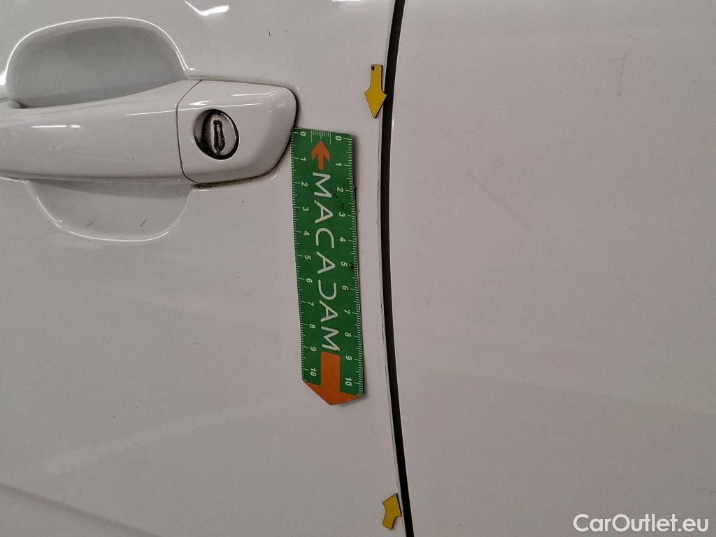  Citroen  C3  Société Feel 1.2 PureTech 80CV BVM5 E6d #21