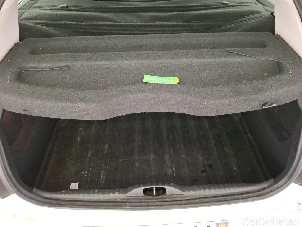  Citroen  C3  Société Feel 1.2 PureTech 80CV BVM5 E6d #40