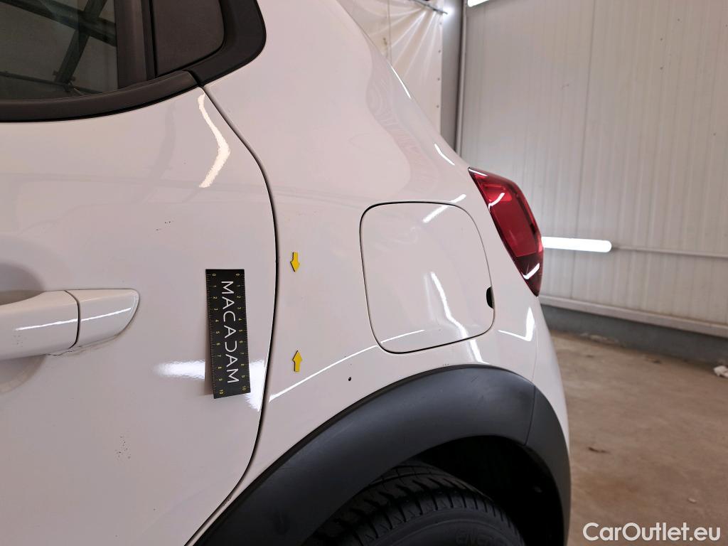  Citroen  C3  Feel 1.2 PureTech 80CV BVM5 E6 #10