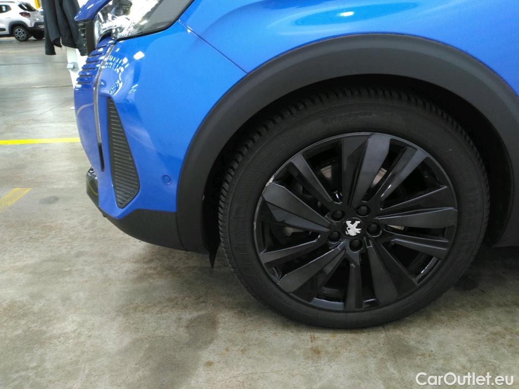 Peugeot  3008 PEUGEOT  / 2020 / 5P / SUV 1.6 HYBRID4 300 E-EAT8 GT #24