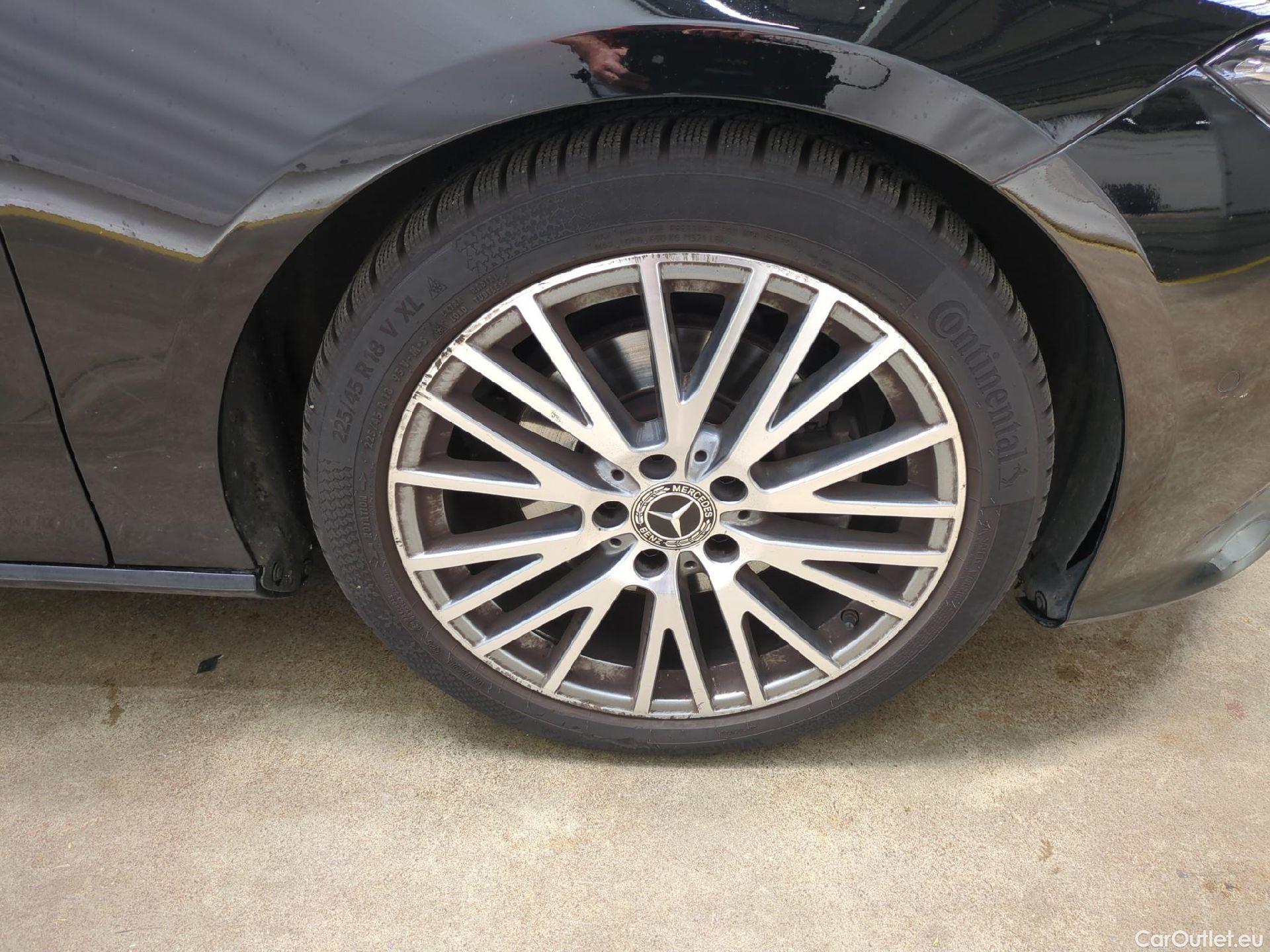  Mercedes  CLA-Klasse MERCEDES-BENZ CLA Shooting Brake / 2019 / 5P / Break CLA 200 d Business Line BA8 #21