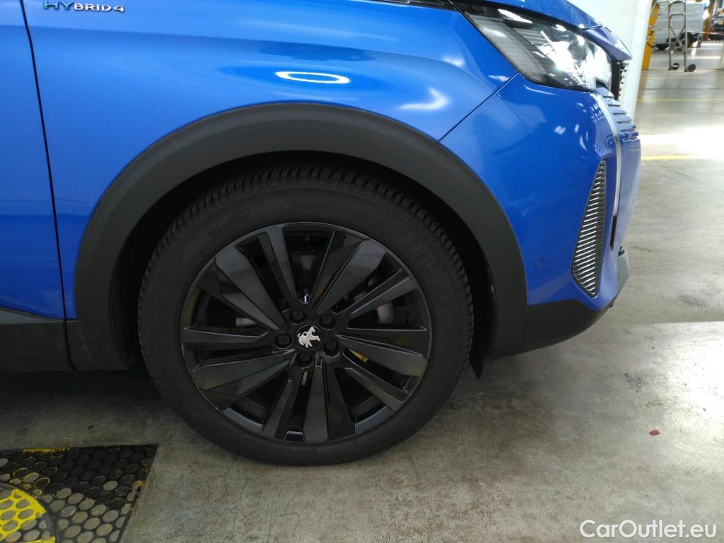  Peugeot  3008 PEUGEOT  / 2020 / 5P / SUV 1.6 HYBRID4 300 E-EAT8 GT #4