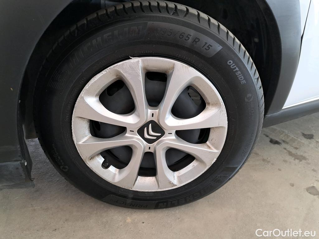  Citroen  C3  Feel 1.2 PureTech 80CV BVM5 E6 #50