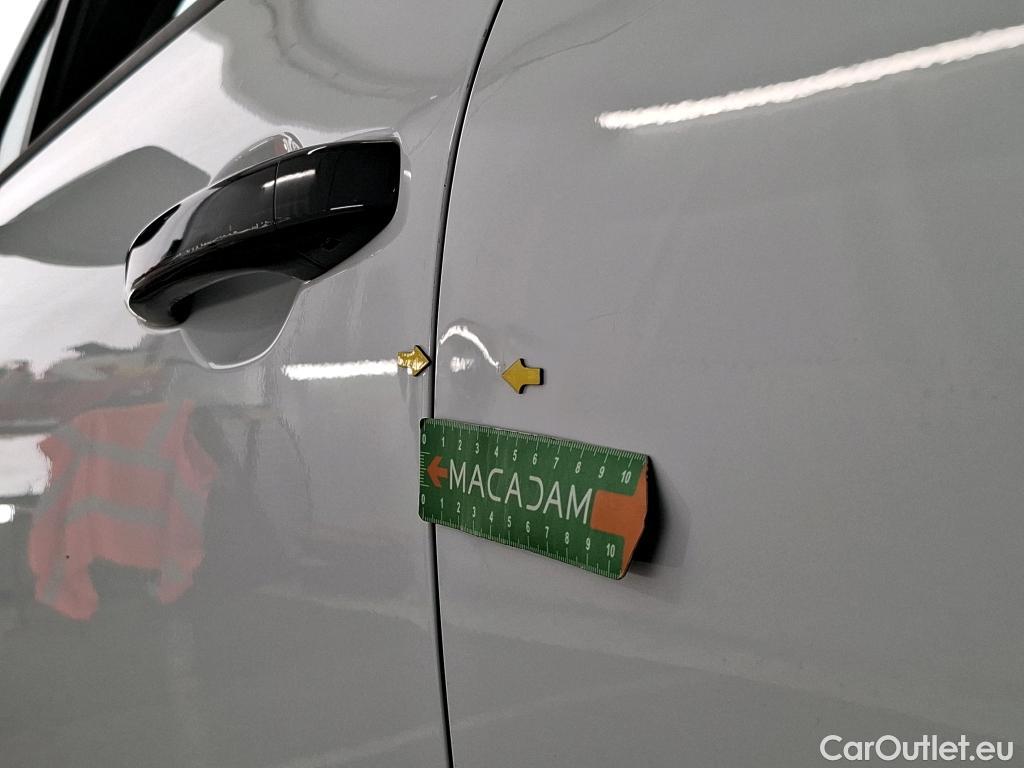  Renault  Clio  V Business 1.6 E-TECH Hybrid 140CV BVA6 E6d #28