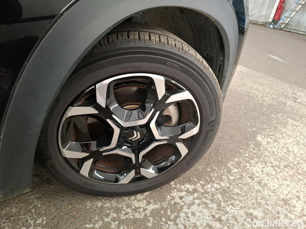  Citroen  C5 Aircross CITROEN  / 2022 / 5P / SUV Hybride rechargeable 225 e-EAT8 Shine #9
