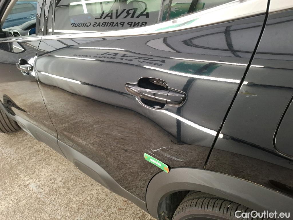  Citroen  C5 Aircross CITROEN  / 2022 / 5P / SUV Hybride rechargeable 225 e-EAT8 Shine #1