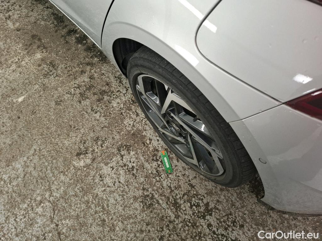  Hyundai  i20  Executive Mild-Hybrid 1.0 T-GDI 100CV BVA7 E6d #45