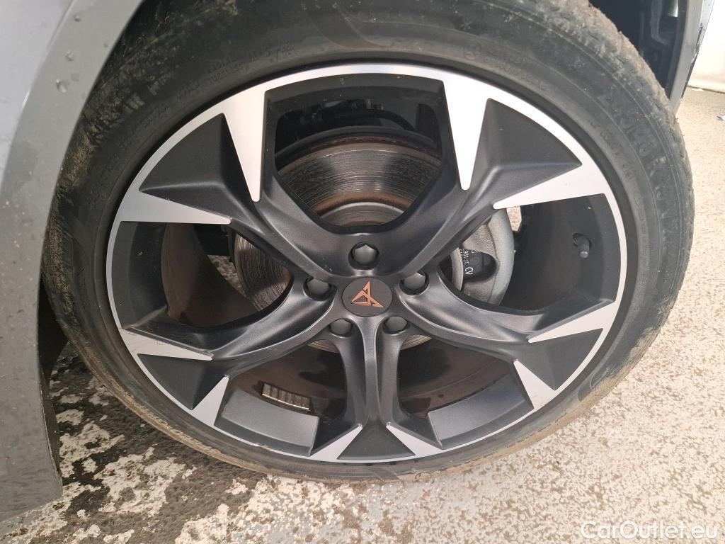  Cupra  Formentor CUPRA  / 2020 / 5P / SUV 1.4 e-HYBRID 204ch DSG6 Business Edition #2