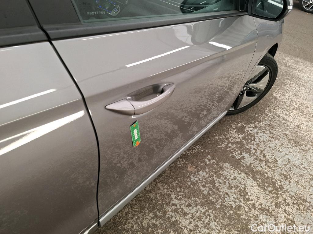  Hyundai   Ioniq Ioniq Business Hybrid 1.6 GDI 140CV BVA6 E6dT #4