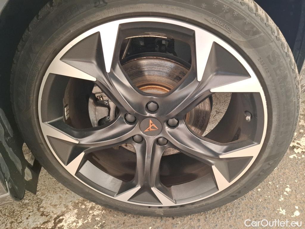  Cupra  Formentor CUPRA  / 2020 / 5P / SUV 1.4 e-HYBRID 204ch DSG6 Business Edition #31