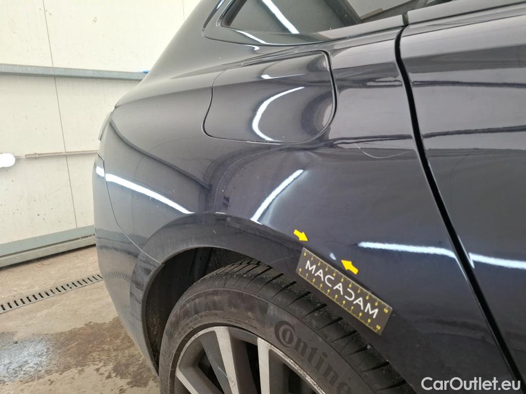  Peugeot  508 PEUGEOT  SW / 2018 / 5P / Break HYBRID 225 E-EAT8 GT #4