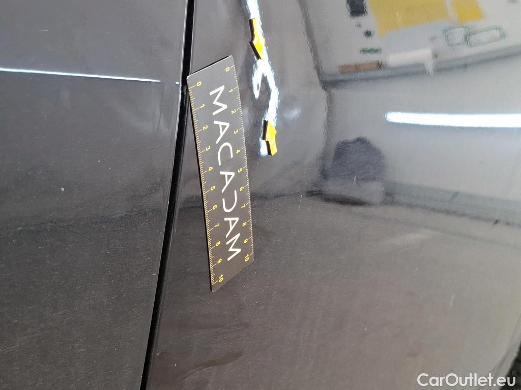 Peugeot  508 PEUGEOT  SW / 2018 / 5P / Break HYBRID 225 E-EAT8 GT #49