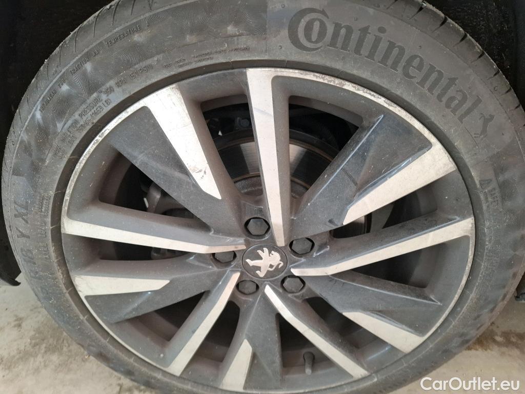  Peugeot  508 PEUGEOT  SW / 2018 / 5P / Break HYBRID 225 E-EAT8 GT #34