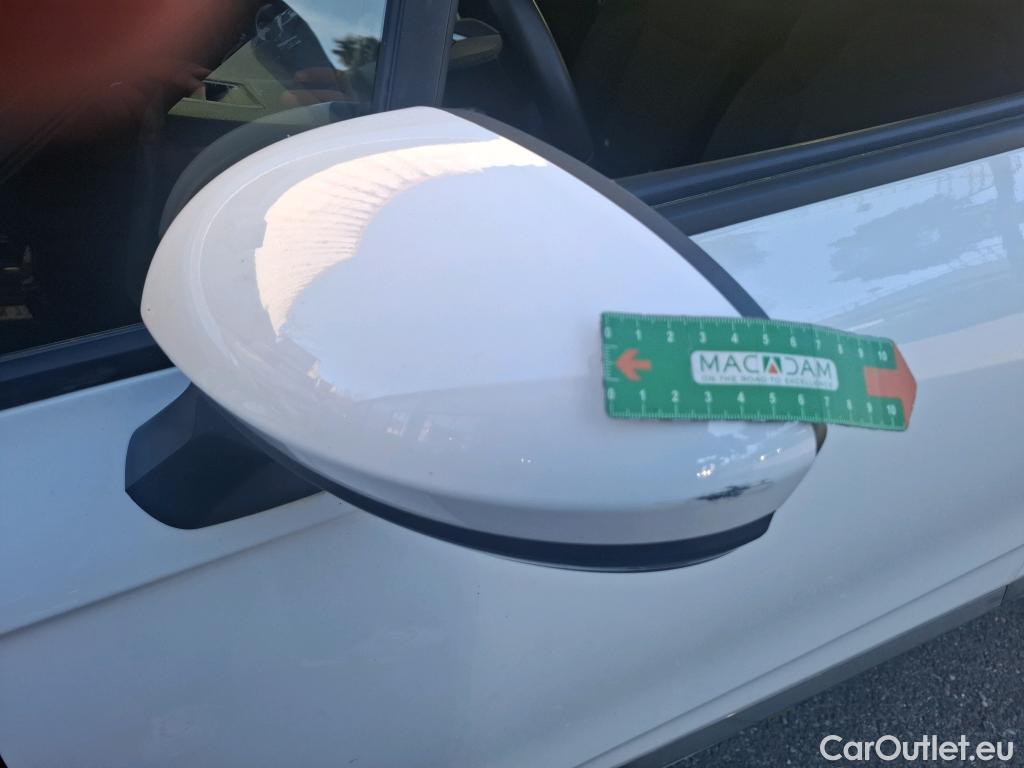  Renault  Clio  V Business 1.6 E-TECH Hybrid 140CV BVA6 E6d #24