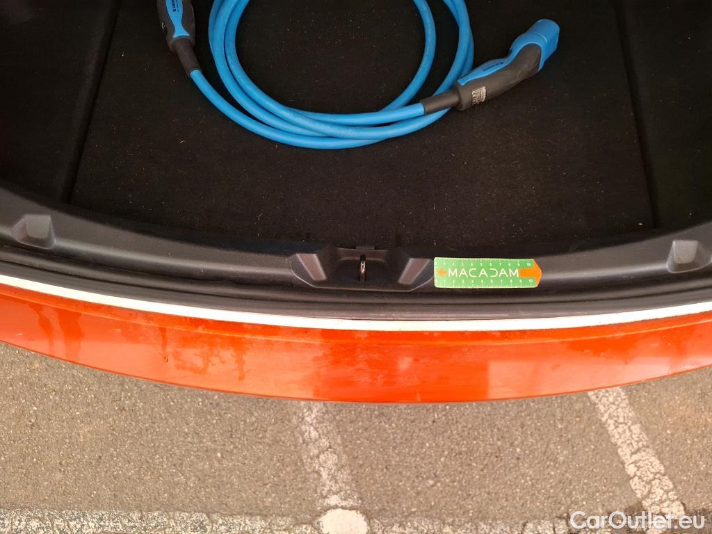 Tesla  Model 3 TESLA  / 2018 / 4P / Berline Autonomie Standard Plus RWD #27