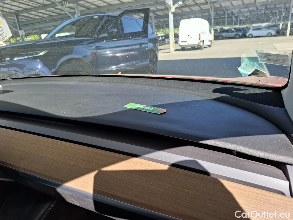  Tesla  Model 3 TESLA  / 2018 / 4P / Berline Autonomie Standard Plus RWD #29