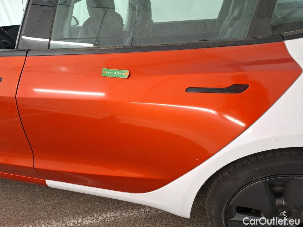  Tesla  Model 3 TESLA  / 2018 / 4P / Berline Autonomie Standard Plus RWD #16