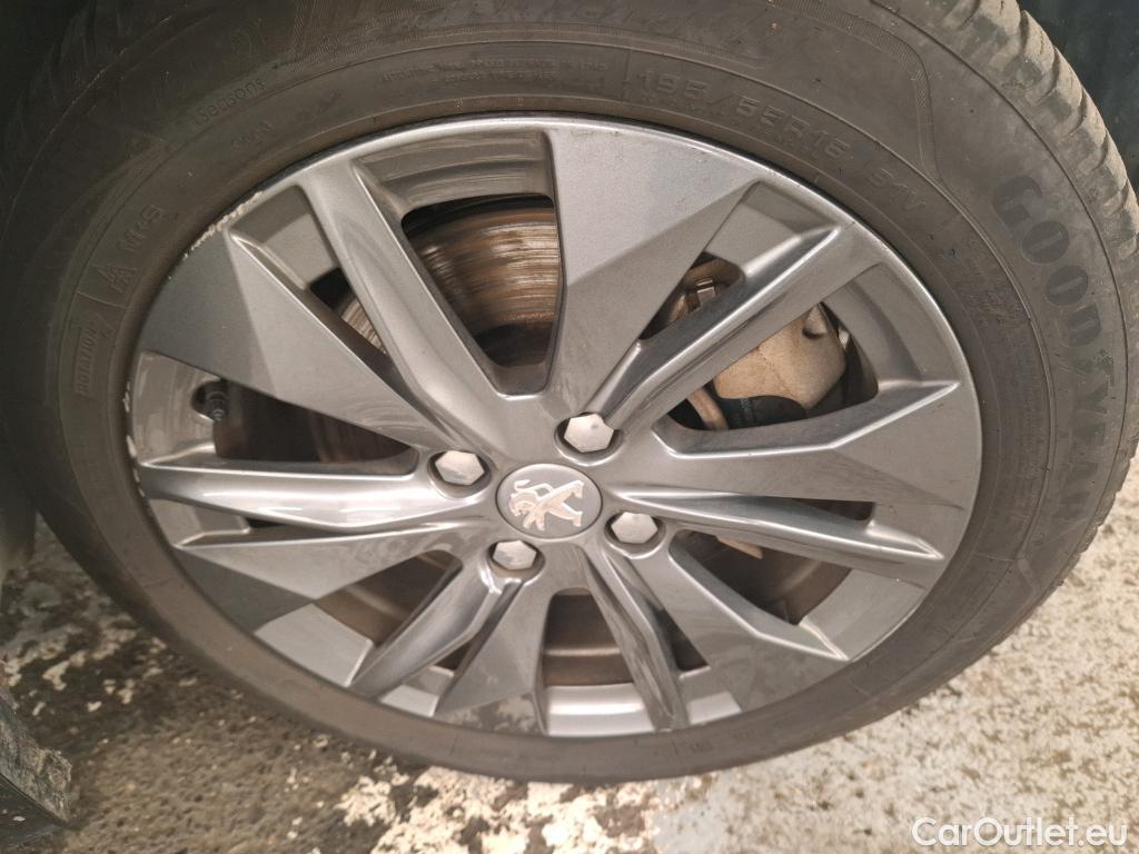  Peugeot  208  (e-) Active Business R 50kWh BVA / TRANSFO VP VF #19
