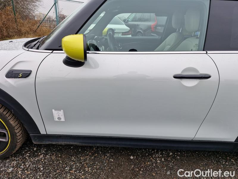  Mini  Mini  (F56) (2013)  COOPER SE 135 Aut 3d #8