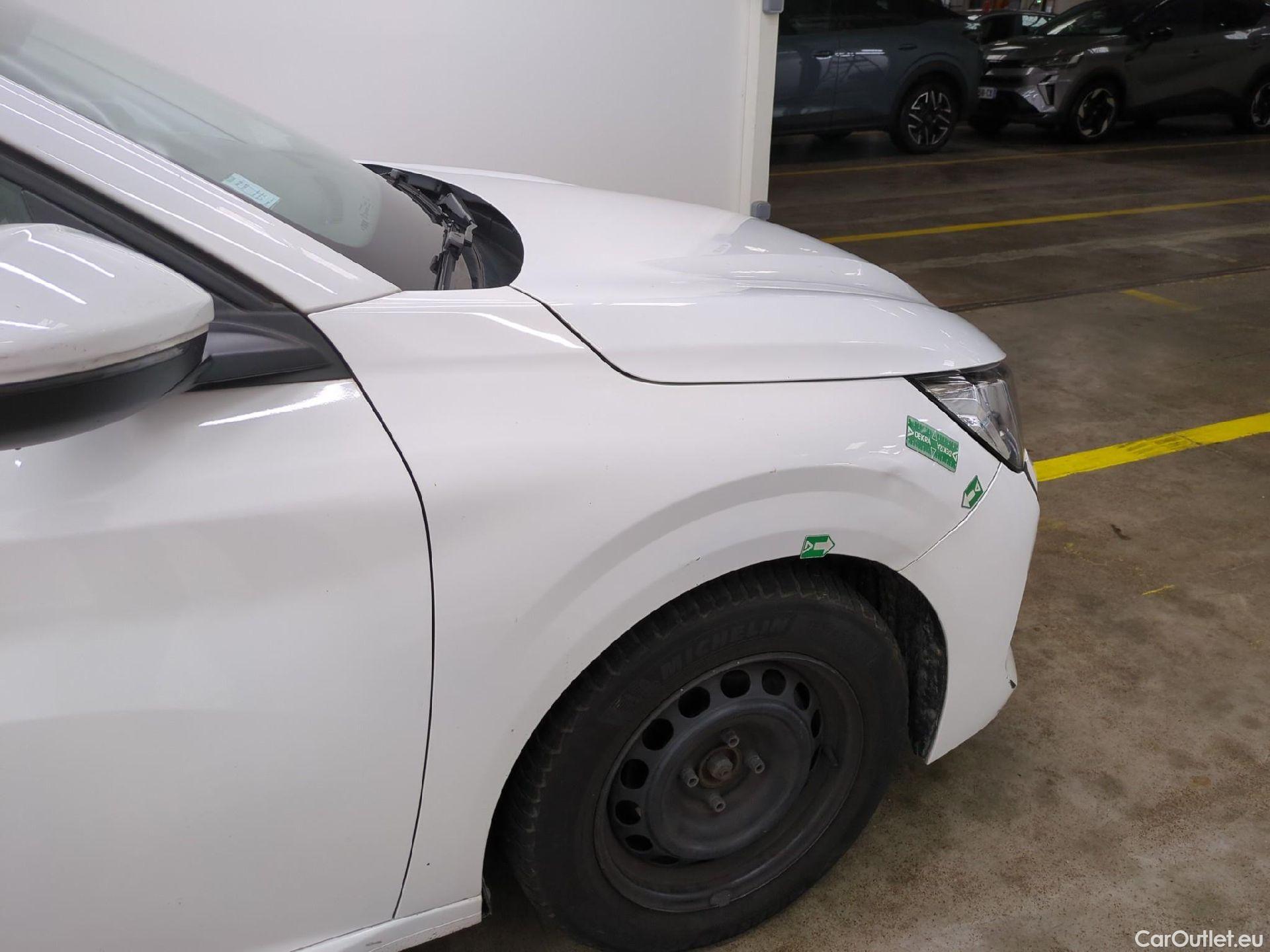  Peugeot  208  Premium 1.2 PureTech 75CV BVM5 E6d / TRANSFO VP/VF #48