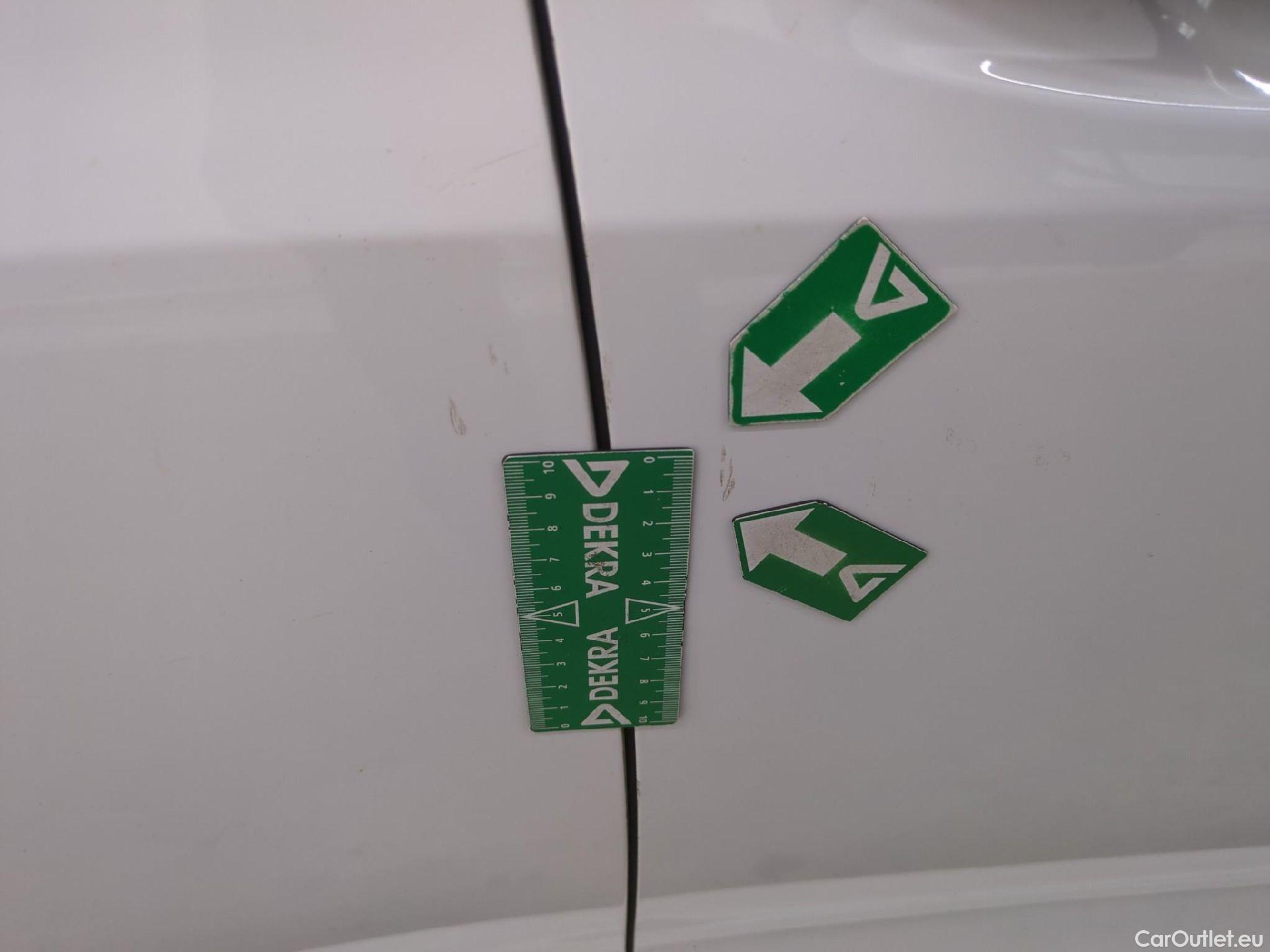  Peugeot  208  Premium 1.2 PureTech 75CV BVM5 E6d / TRANSFO VP/VF #46