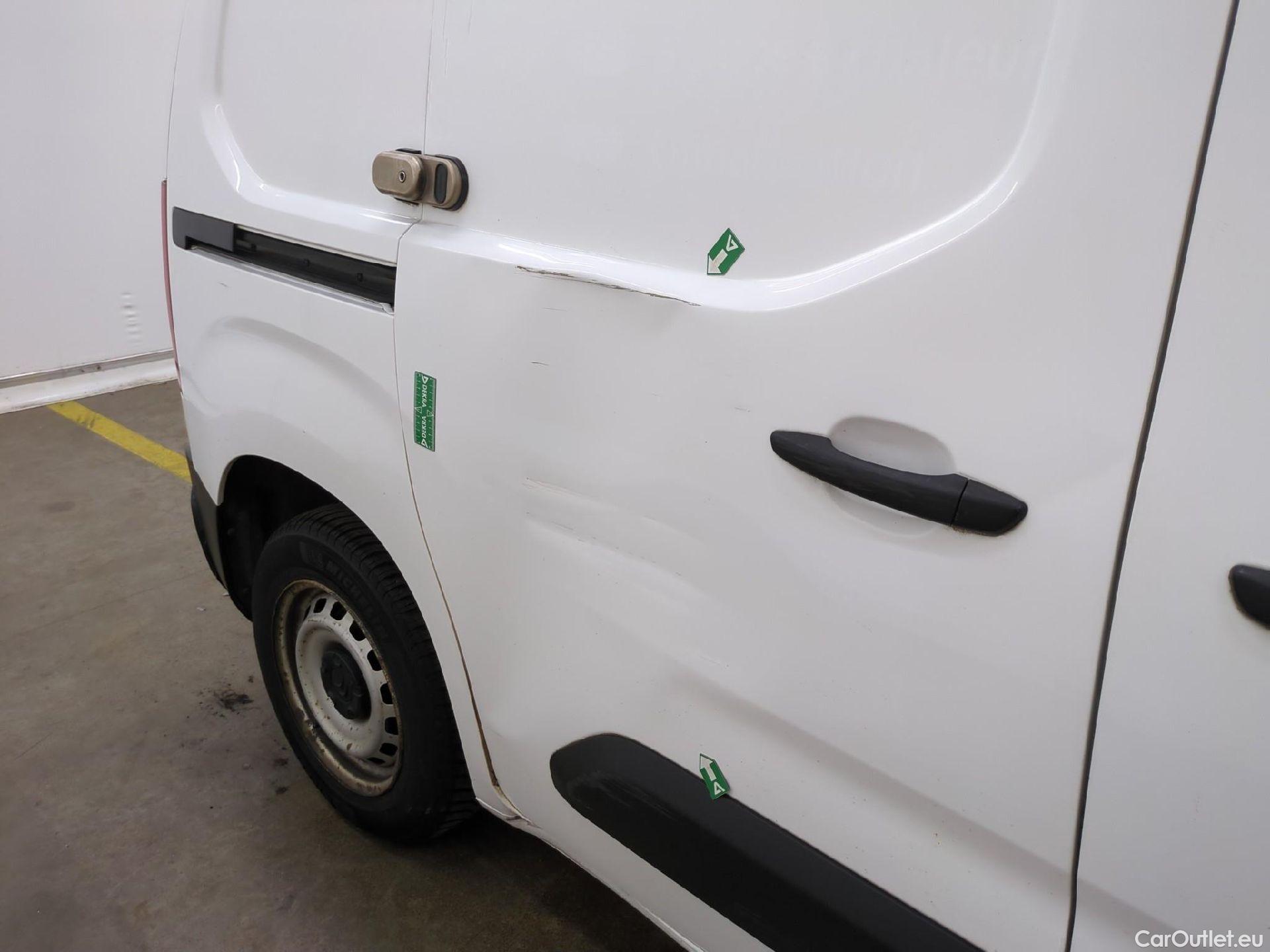  Citroen  Berlingo  Fourgon Club M 650 1.5 BlueHDi 75CV BVM5 E6dT #28