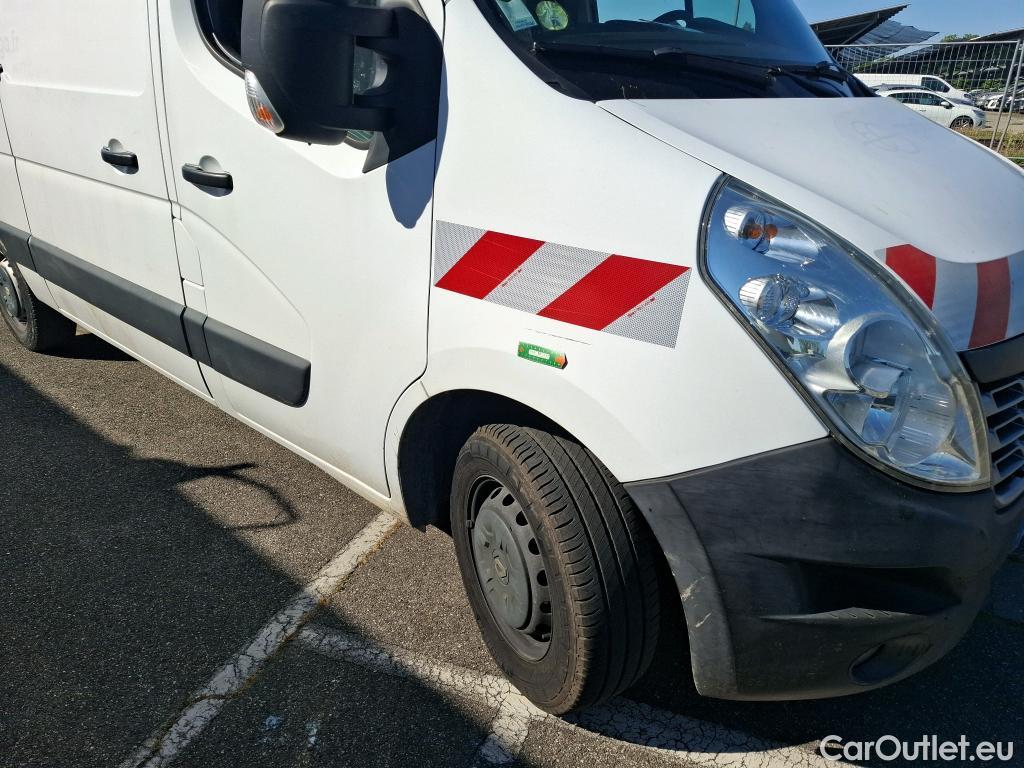  Renault  Master RENAULT  VU 4p Fourgon FG GCf Trac F3500 L2H2 Energy dCi 145 E6 #25