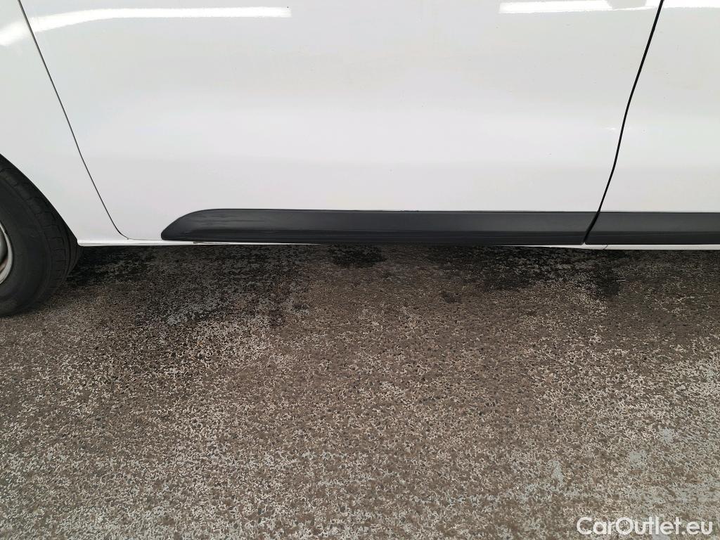  Peugeot  Expert  Fourgon Premium L2 1.5 HDi 120CV BVM6 E6d #24