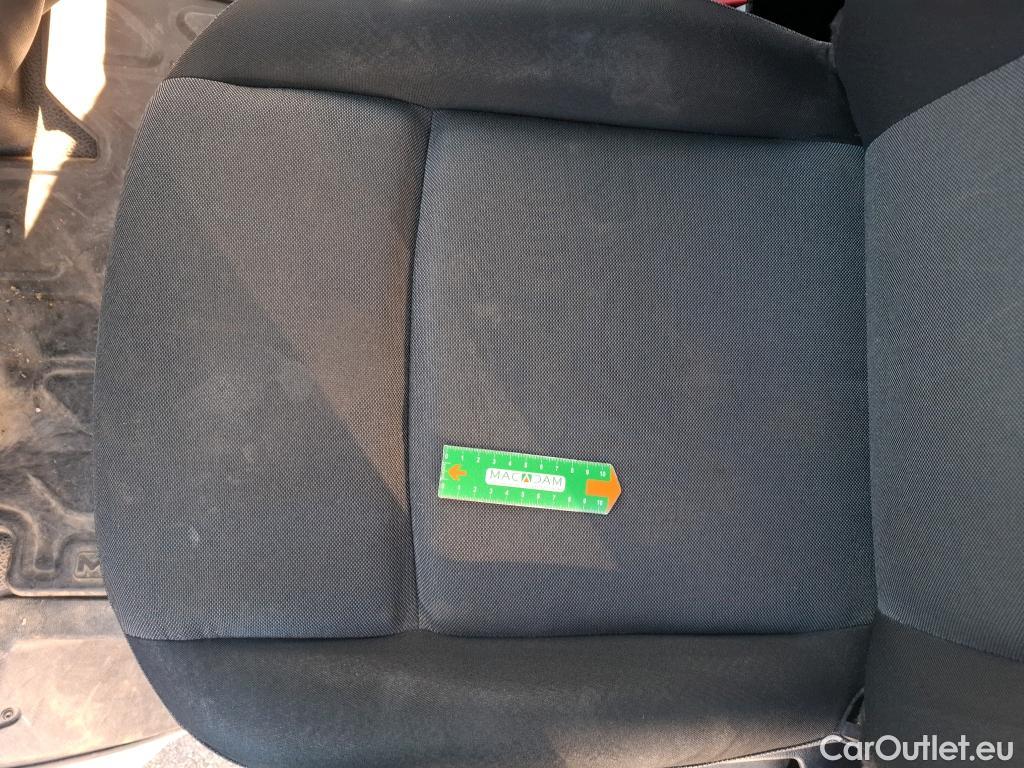  Renault  Master RENAULT  VU 4p Fourgon FG GCf Trac F3500 L2H2 Energy dCi 145 E6 #16