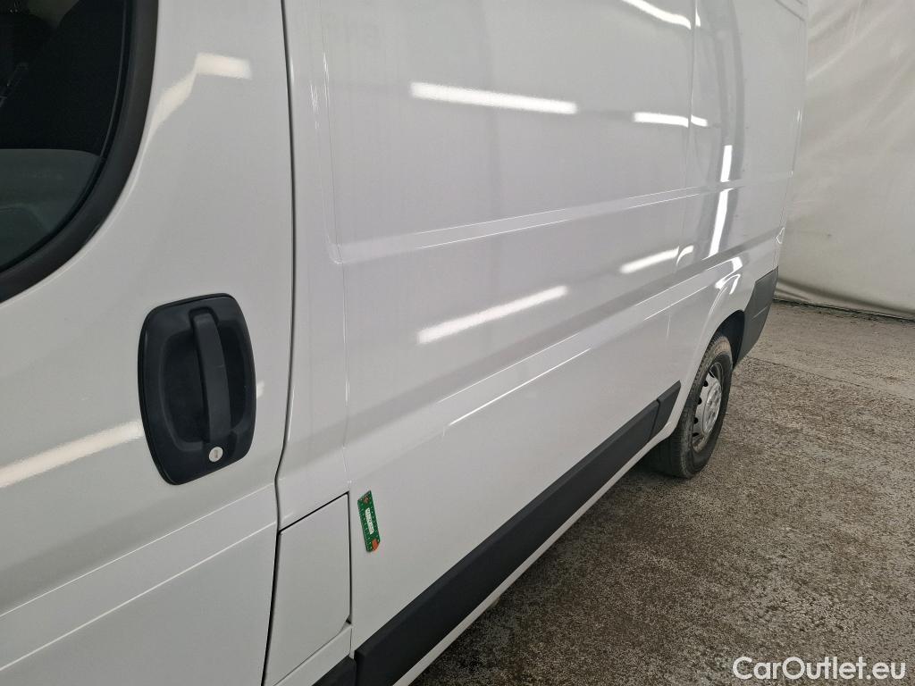  Peugeot  Boxer PEUGEOT  / 2014 / 4P / Fourgon tôlé BlueHDi 120 S&S ASPHALT 333 L2H2 #1